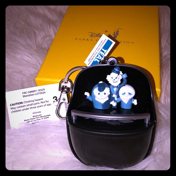 Disney Accessories - Disney Parks Haunted Mansion Keychain